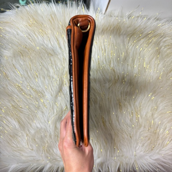 Tory Burch Black Clutch with Brown Logo Trim - Picture 6 of 9